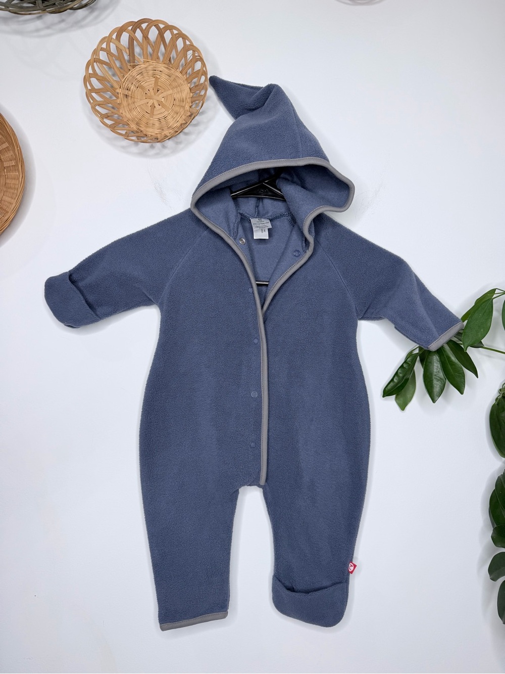 Zutano Cozie Fleece Baby One-Piece Elf Romper Size 6 Months